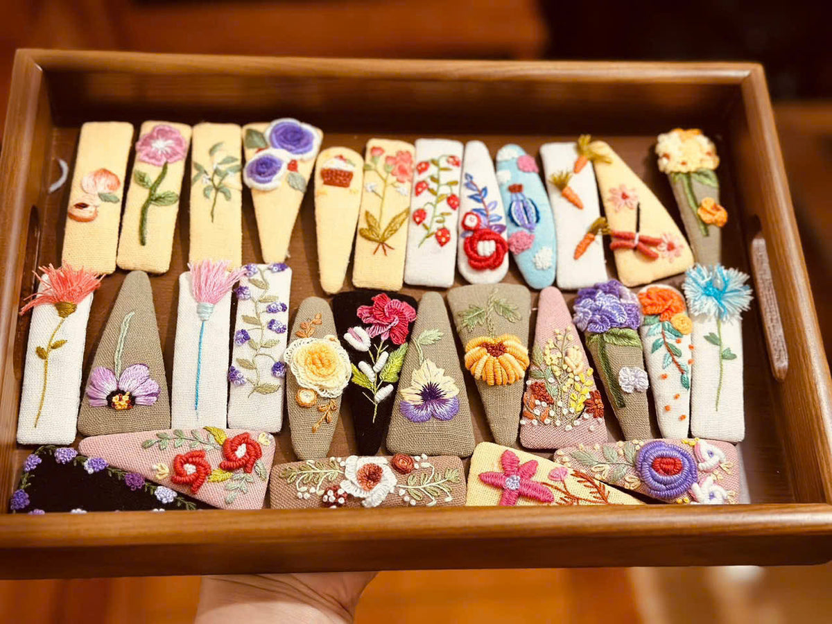 Floral embroidered barrette made in Hanoi, another view