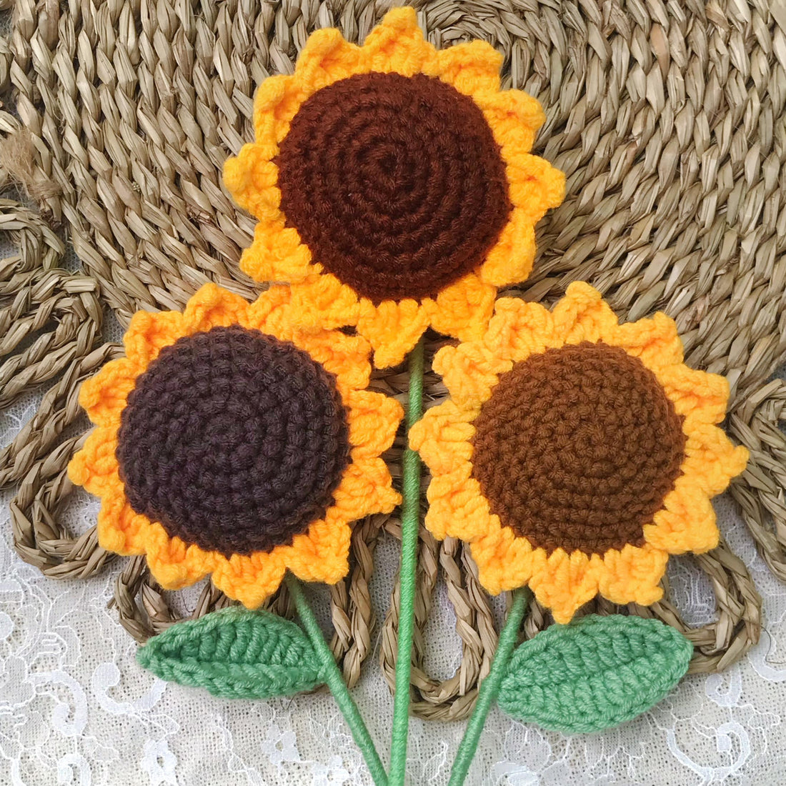 Handmade Crochet Sunflower Bouquet, Cheerful Floral Decor, Unique Crochet Gift, Sunny Home Decor, Artisan Crochet Flowers