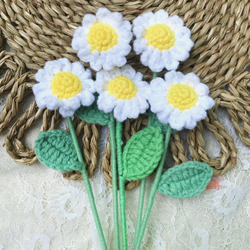 Handmade Crochet Daisy Bouquet, Cheerful Floral Decor, Unique Crochet Gift, Sunny Home Decor, Artisan Crochet Flowers