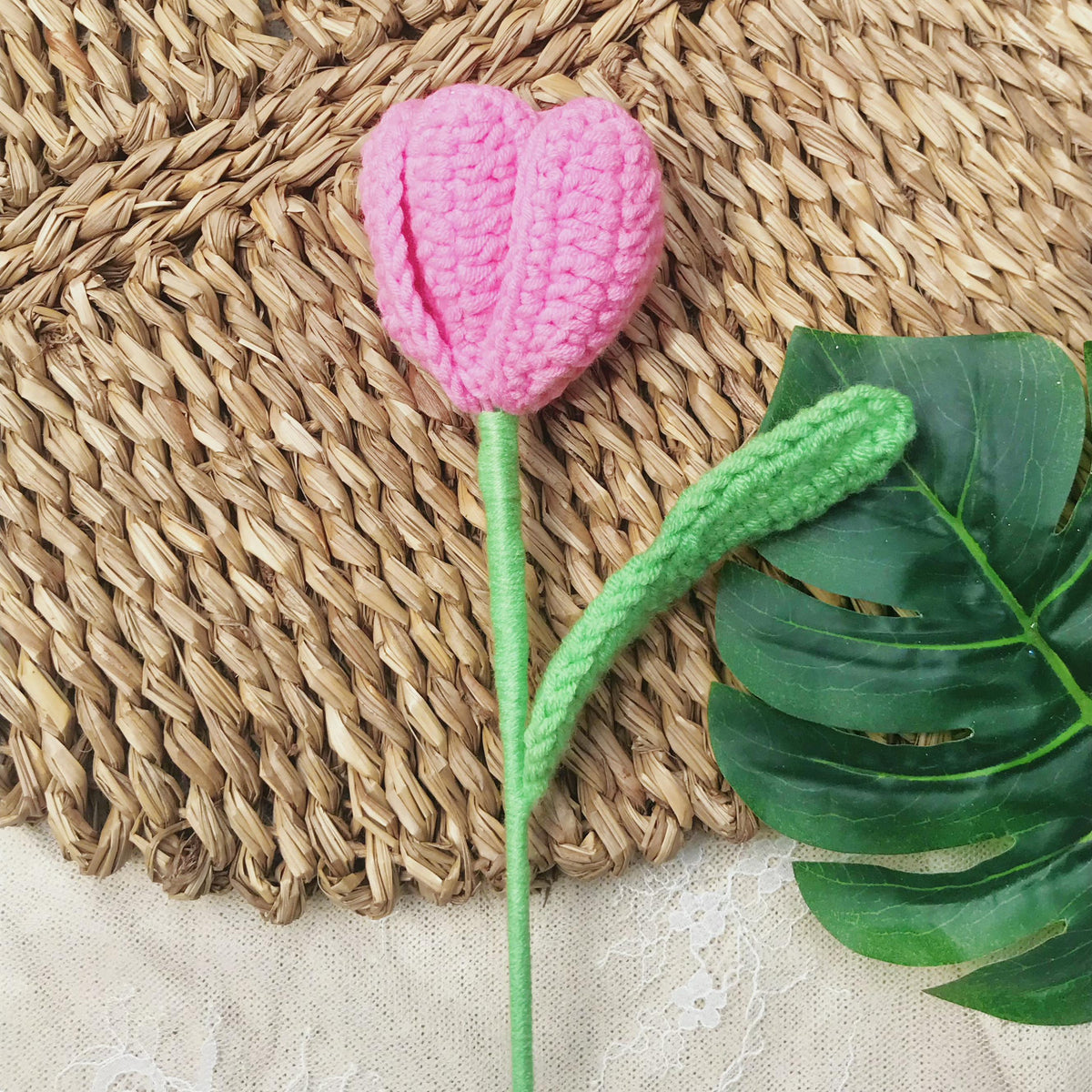 Crochet tulip bouquet, another view