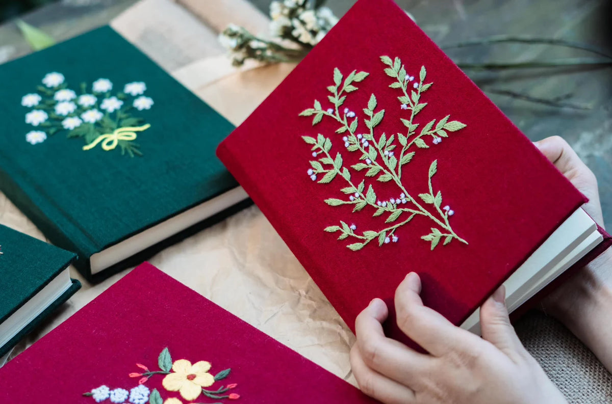 Vintage Linen Journal, Dark Green or Burgundy by The Thread Nest, hand-embroidered linen cover, photo 5
