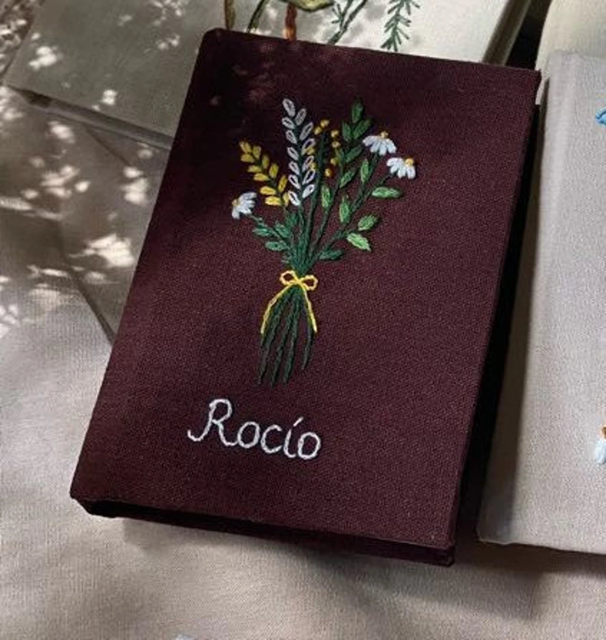 Daisy Posy Journal, Green or Burgundy by The Thread Nest, hand-embroidered linen cover, photo 5