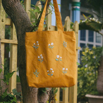 Hand Embroidered Tote Bag Wildflower Linen Design • Wholesale Available
